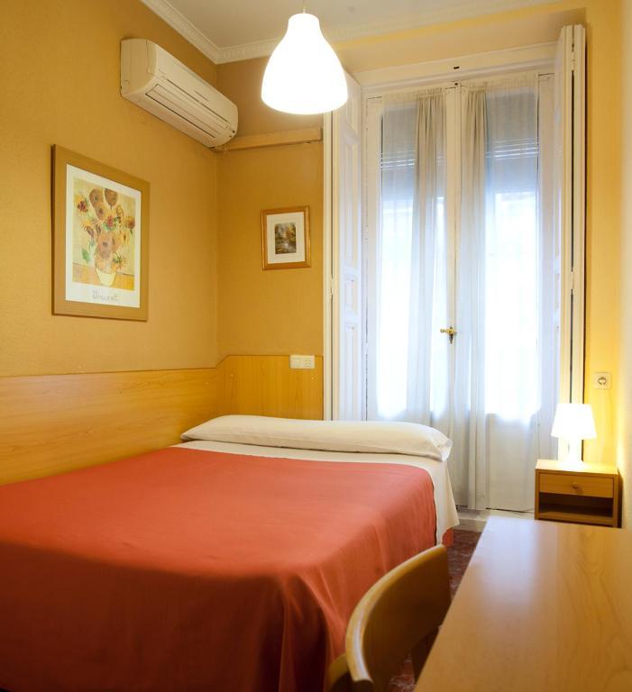 Hostal Prim Madri Quarto foto